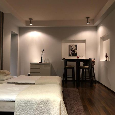 Apartament Tipton Appartement Jelenia Góra Buitenkant foto
