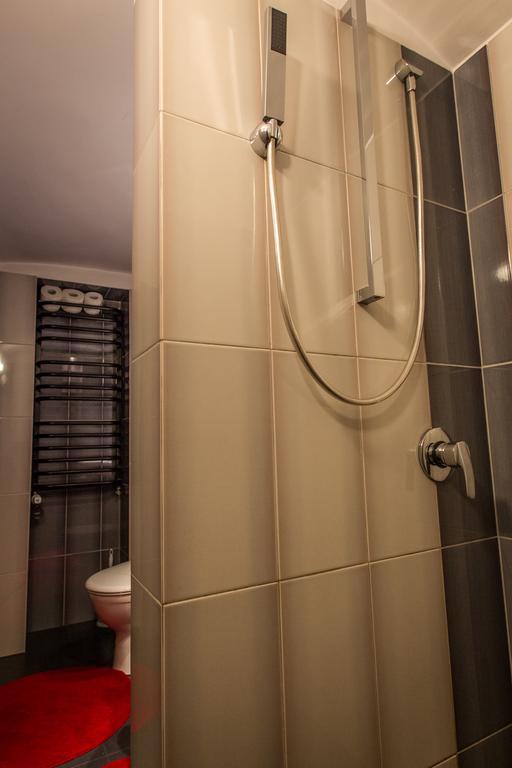 Apartament Tipton Appartement Jelenia Góra Buitenkant foto